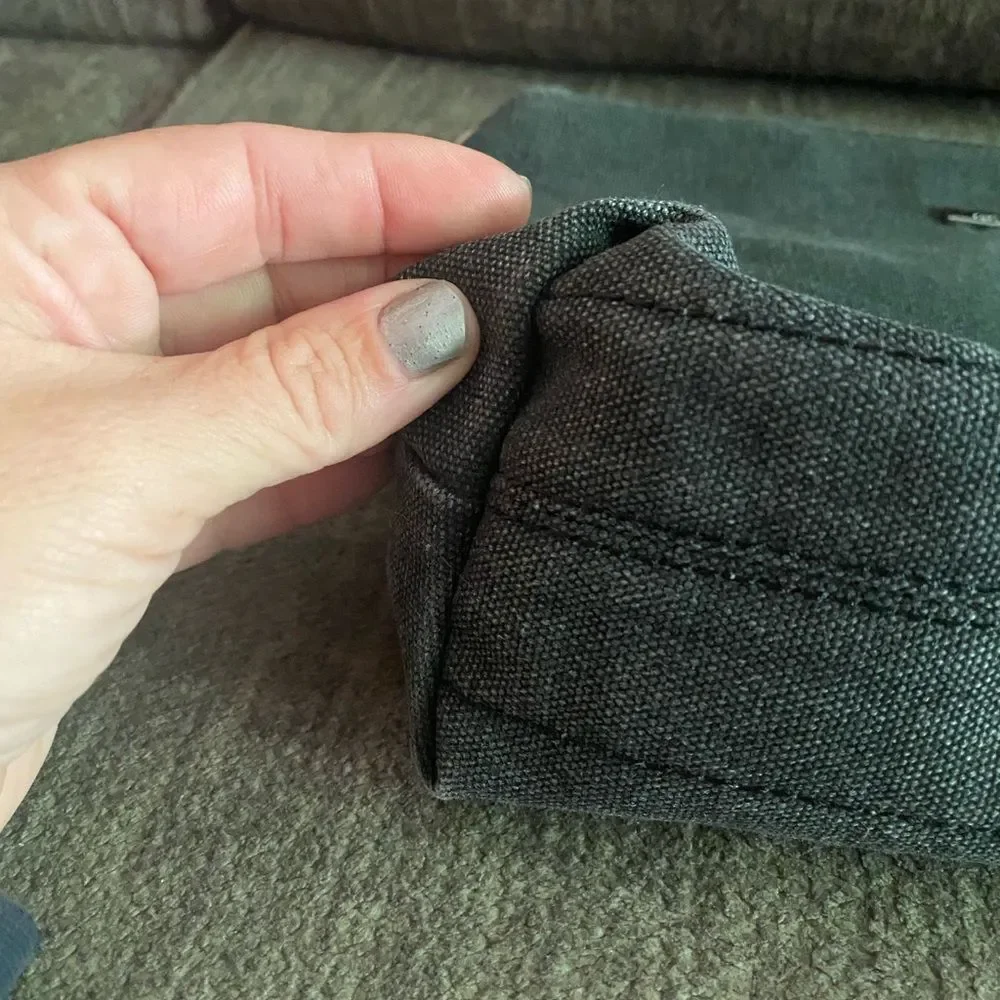 remi and reid pouch